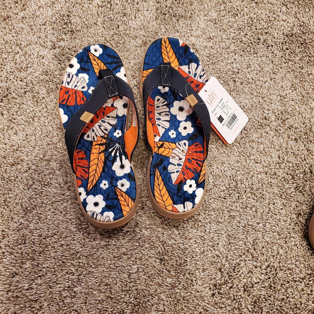 UIN Floral Flip Flops - Blue and Orange